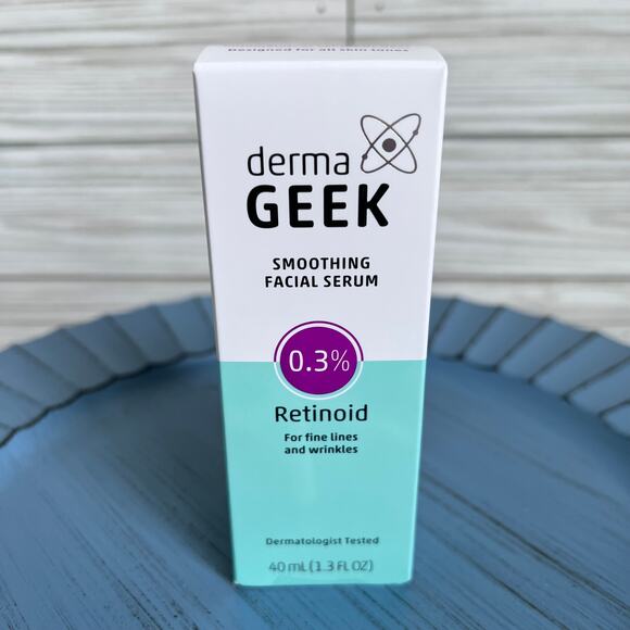 NEW dermaGeek Facial Cleanser Smoothing Serum Night Cream Skincare Set - Picture 4 of 12